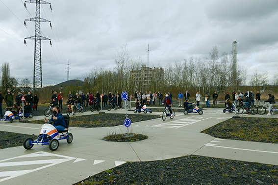 Projet VALSE – Châtelet : Inauguration de la première piste cyclable  réalisée à base de sédiments fluviaux